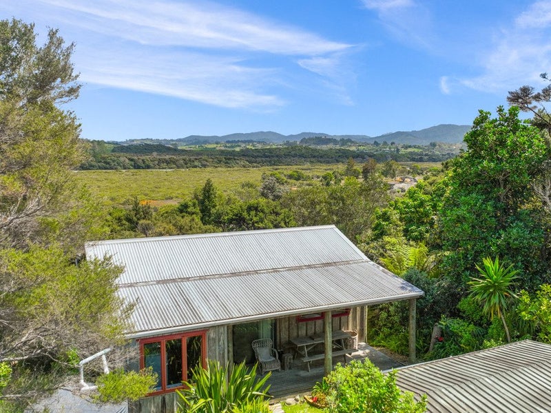 6 Thelma Road South, Mangawhai Heads, Mangawhai - Carousel 2