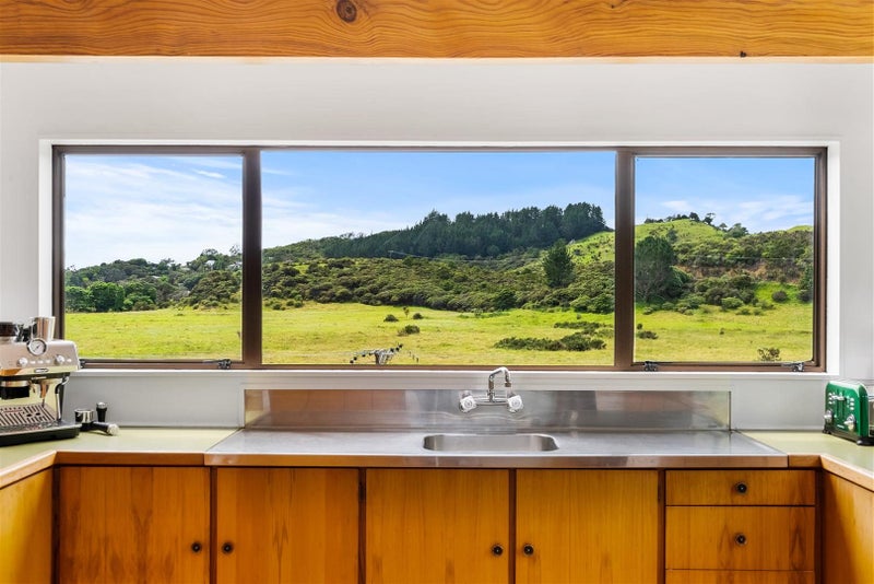 105 Oakura Road, Hikurangi - Carousel 2