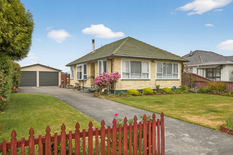 30 Tauiwi Crescent, Hei Hei, Christchurch - Carousel 1