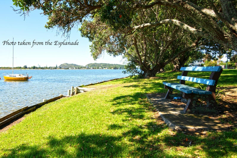 7 Athenree Road, Athenree, Katikati - Carousel 30