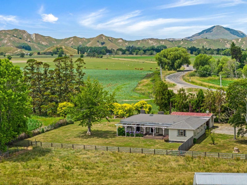 560 Waiapu Road, Tolaga Bay, Tolaga Bay - Carousel 2