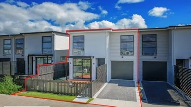 36 Kapia Drive, Takanini, Auckland - Carousel 1