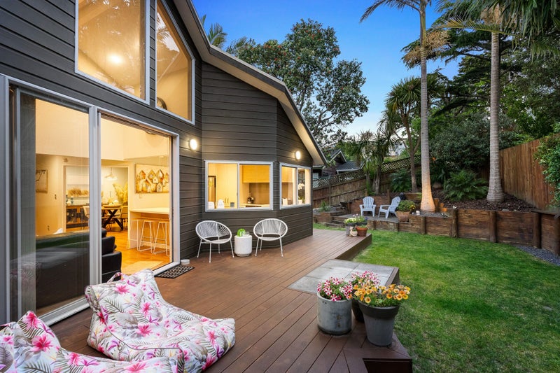 2/66 Haseler Crescent, Howick, Auckland - Carousel 1