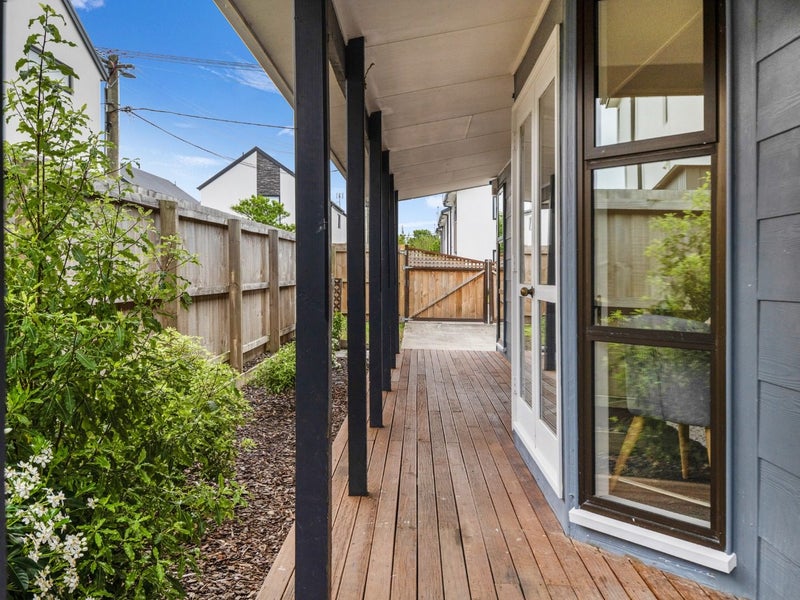 2/42 Heywood Terrace, Richmond, Christchurch - Carousel 13