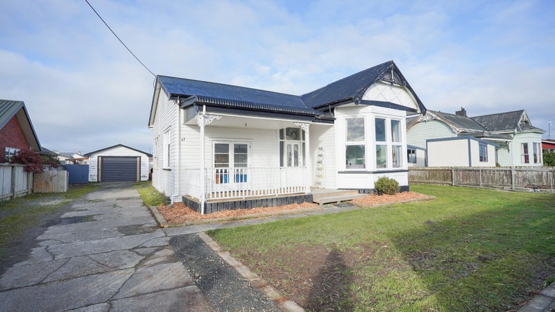 27 Arthur Street, Winton, Winton - Carousel 1