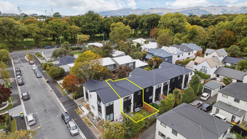 2/11 Brockworth Place, Riccarton, Christchurch - Carousel 17