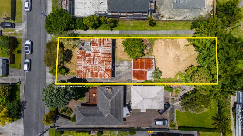 13 Cron Avenue, Te Atatu South, Auckland - Carousel 2