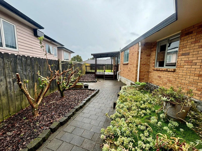 50 Rathmar Drive, Manurewa, Auckland - Carousel 2