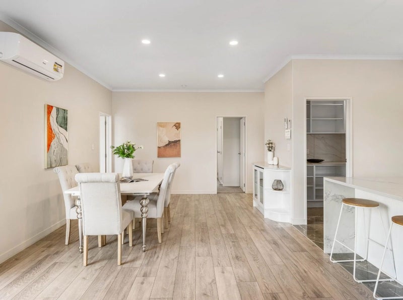 9 James Elliot Way, Pokeno - Carousel 2