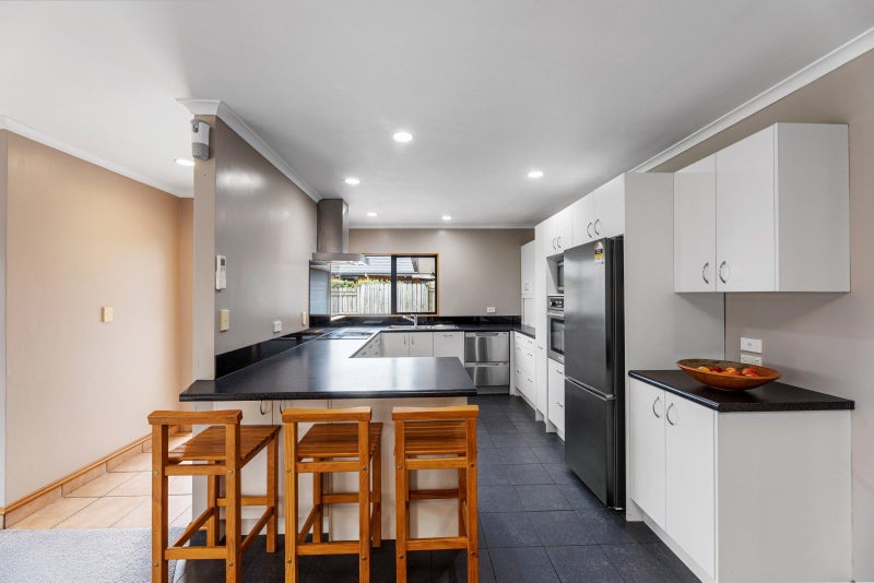 38 Hillcrest Avenue, Witherlea, Blenheim - Carousel 2