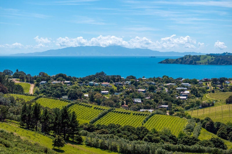 88A Onetangi Road, Onetangi, Waiheke Island, Auckland - Carousel 1