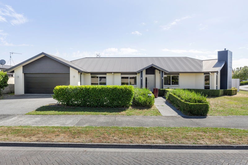 22 Moonlight Drive, Rototuna North, Hamilton - Carousel 2