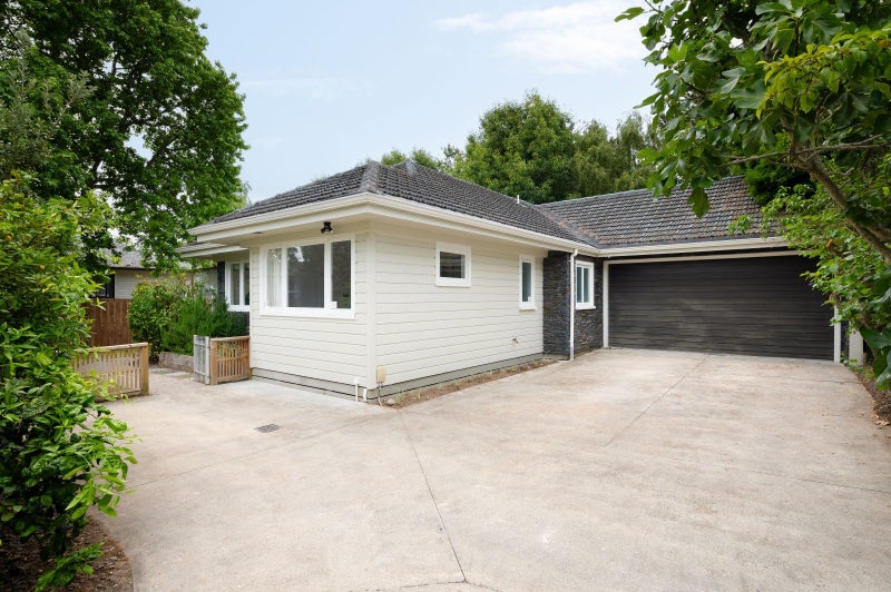 124A Masters Avenue, Silverdale, Hamilton - Carousel 2