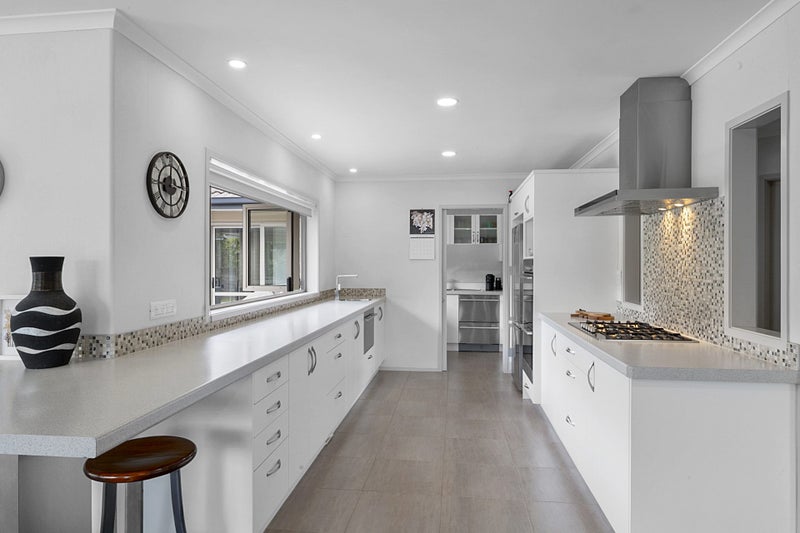 27 Redwood Crescent, Hurdon, New Plymouth - Carousel 2