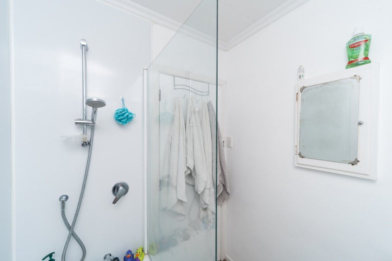 2B Martin Street, Palmerston North, Palmerston North - Carousel 11