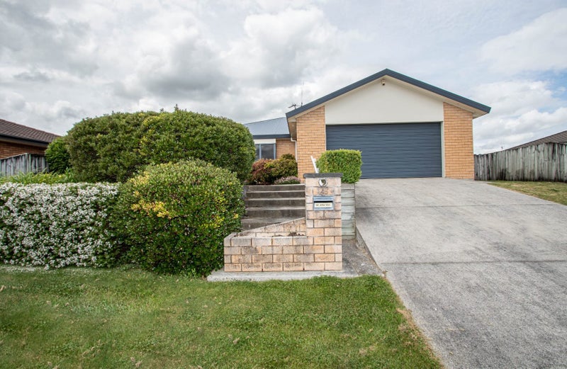 26 Alconbury Drive, Rototuna North, Hamilton - Carousel 1