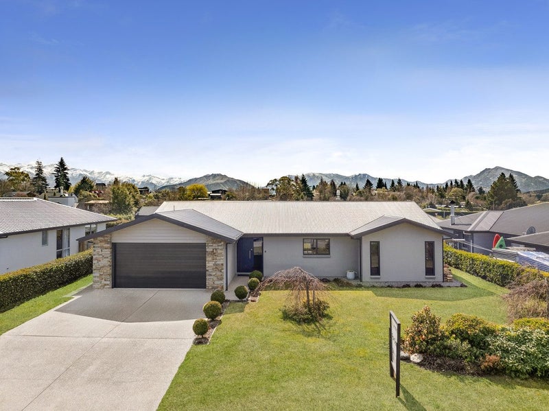 4 Daniels Terrace, Wanaka - Carousel 1