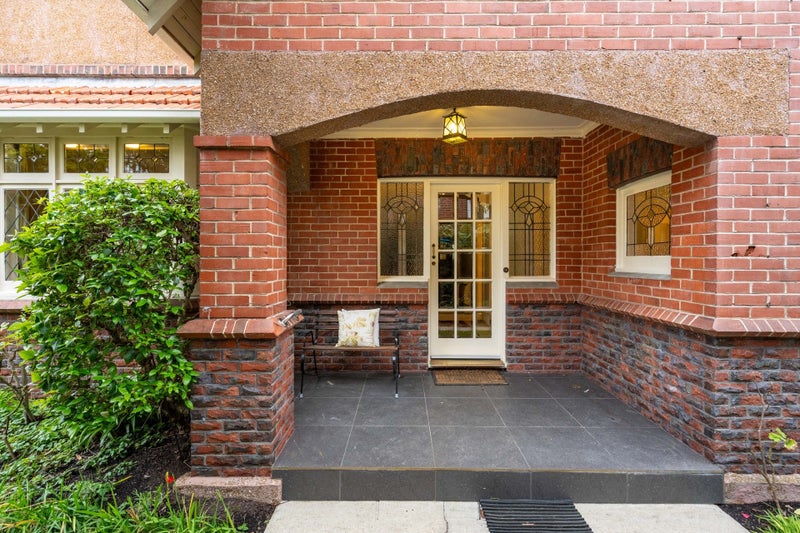 6 Tolcarne Avenue, Maori Hill, Dunedin - Carousel 2