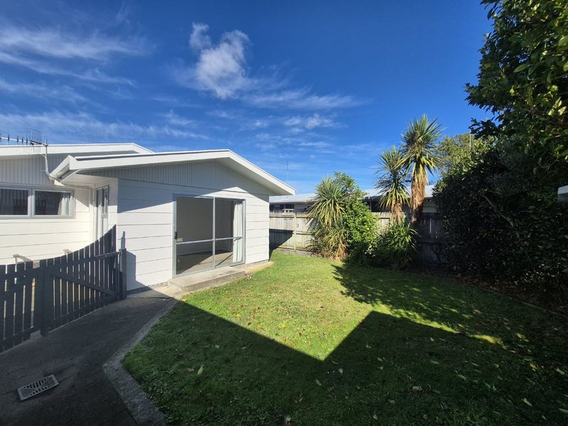 3/175 Park Road, West End, Palmerston North, Manawatu / Whanganui - Carousel 2