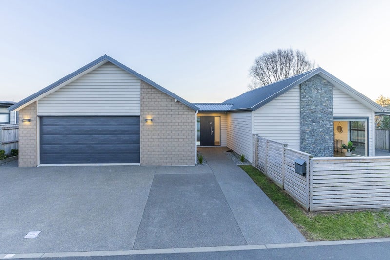 47 Hudson Place, Paraparaumu, Paraparaumu - Carousel 1