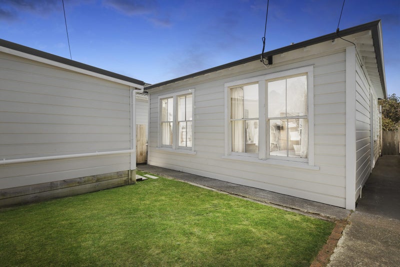 109 Onepu Road, Lyall Bay, Wellington - Carousel 2