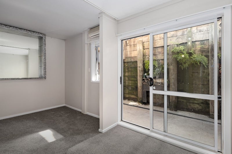 3/313 The Terrace, Te Aro, Wellington - Carousel 2