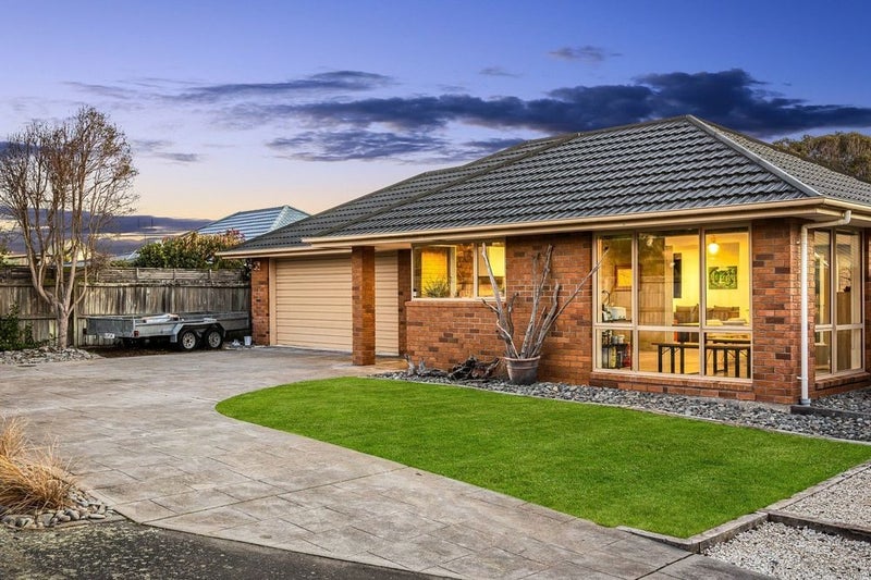 16 Cockle Lane, Waimairi Beach, Christchurch - Carousel 1