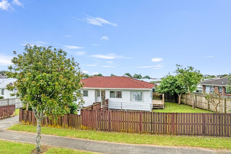 1/24 Kennington Drive, Clendon Park, Auckland - Carousel 2