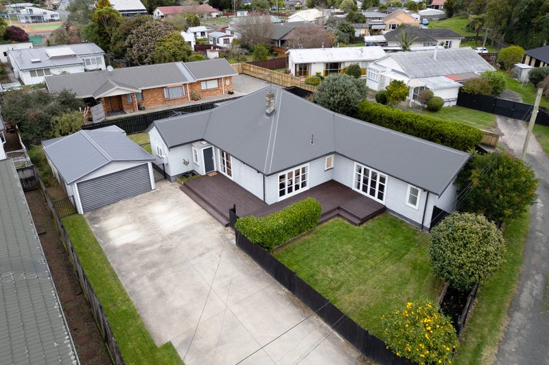 33 Hobson Street, Maeroa, Hamilton - Carousel 2