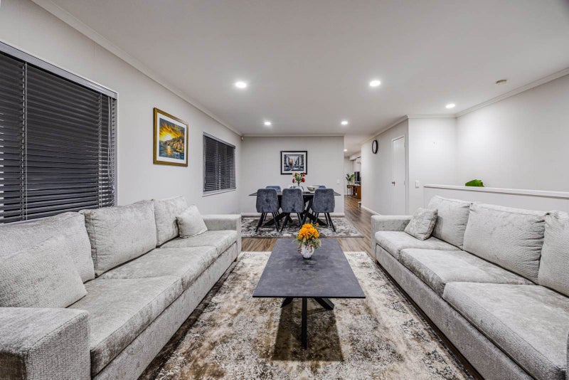 3 Viera Drive, Flat Bush, Auckland - Carousel 2