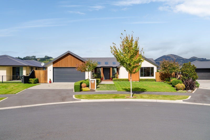 15 Carrick Place, Mosgiel, Mosgiel - Carousel 1