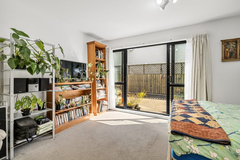 10/169 Fitzgerald Avenue, Christchurch Central, Christchurch - Carousel 1