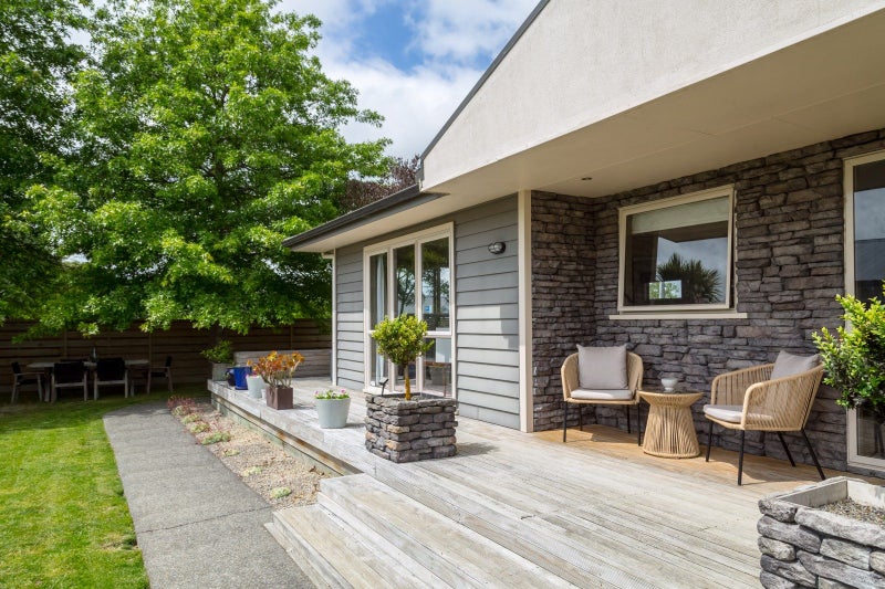 206 East Street, Greytown - Carousel 2