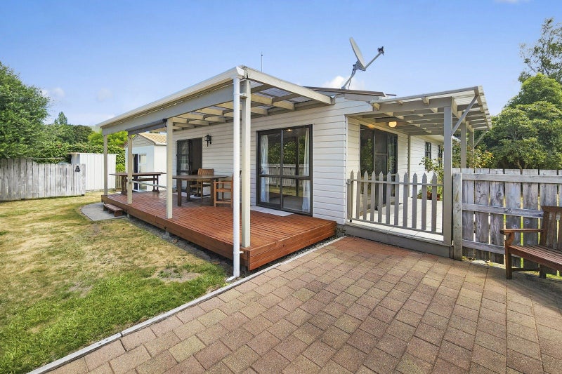 1/27 Candu Lane, Kinloch, Taupō - Carousel 2