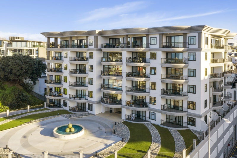 6A/118 Gladstone Road, Parnell, Auckland - Carousel 15