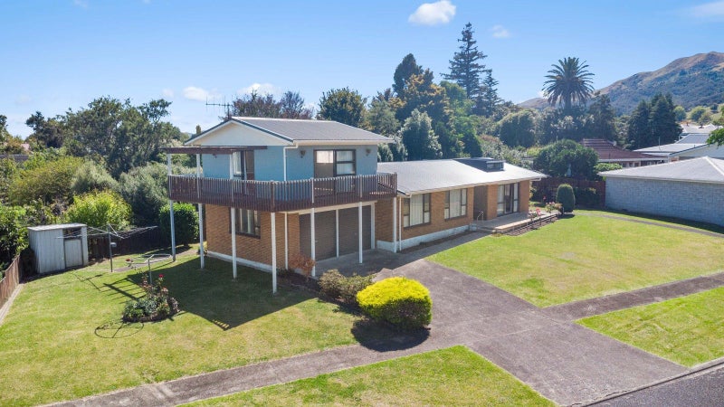 2 Ruakaka Avenue, Te Aroha, Te Aroha - Carousel 1