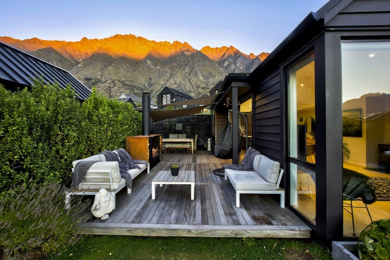 17 McKenzies Shute, Jacks Point, Queenstown-Lakes, Otago - Carousel 15