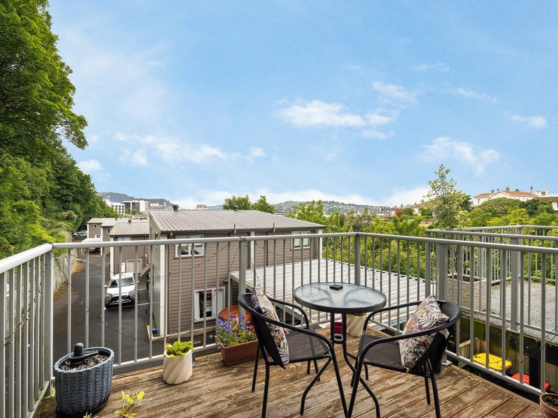 66B MacLaggan Street, Dunedin Central, Dunedin - Carousel 2