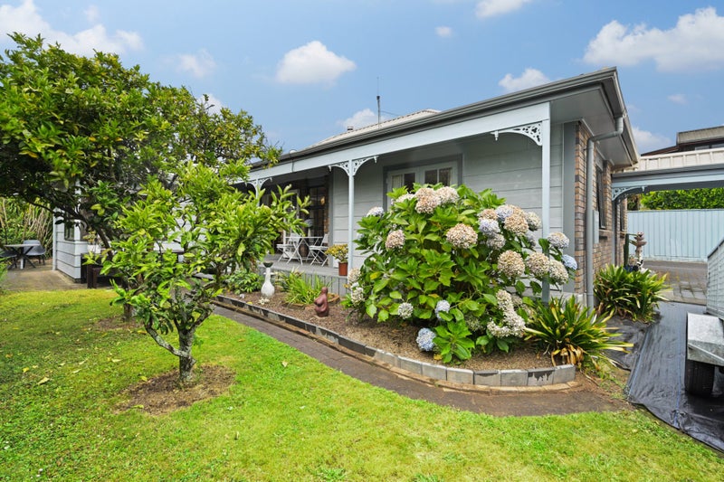 352 Cobham Drive, Hillcrest, Hamilton - Carousel 1
