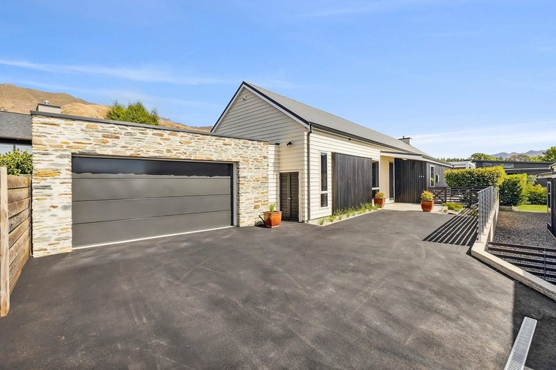 14B Parkhill Avenue, Wanaka - Carousel 2