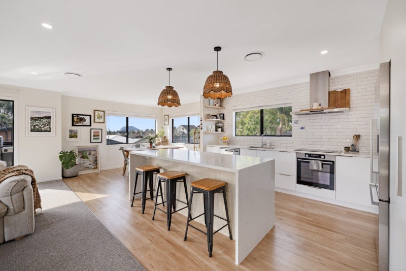 33 Manuwai Drive, Matua, Tauranga - Carousel 2