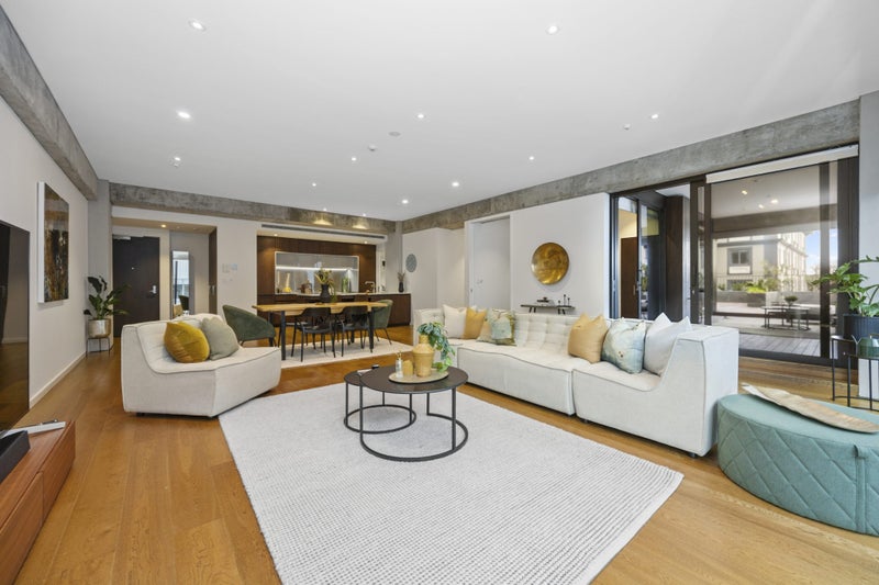 201/5 Hohipere Street, Grafton, Auckland - Carousel 1