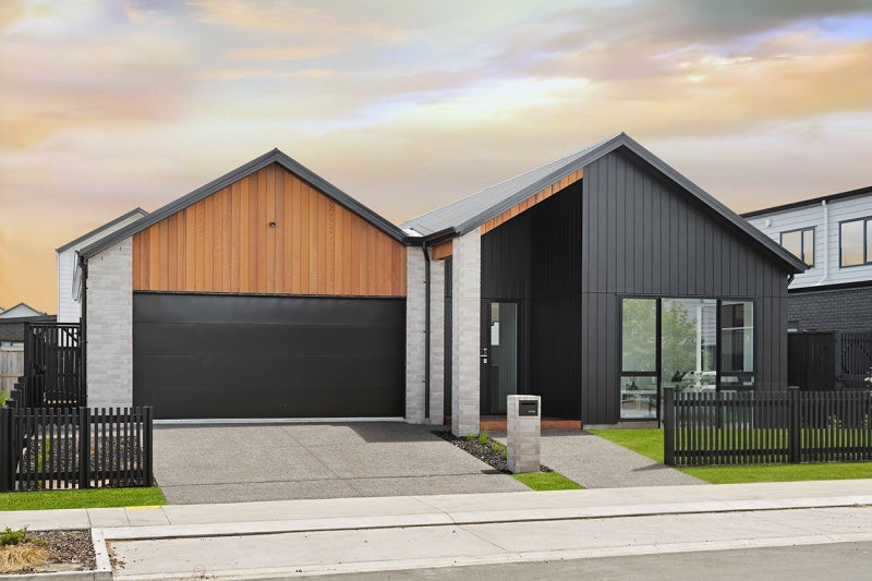 19 Gaylard Avenue, Chartwell, Hamilton - Carousel 1