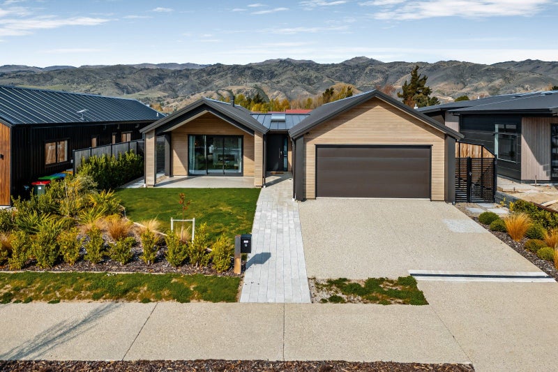 6 Blondie Drive, Cromwell, Cromwell - Carousel 2
