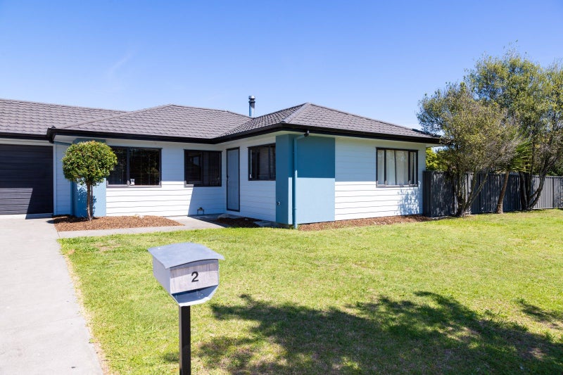 2 Chatham Mews, Flaxmere, Hastings - Carousel 1