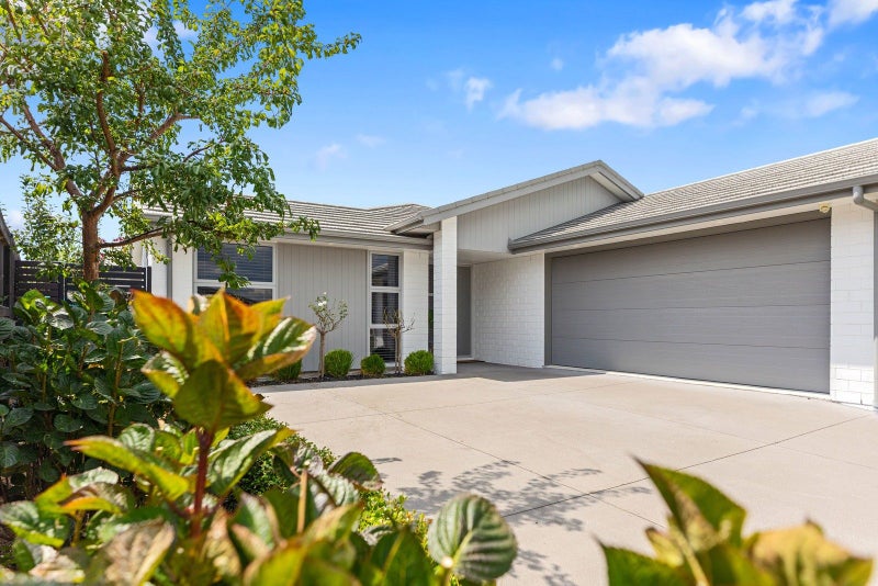 21 Kahuparere Crescent, Pyes Pa, Tauranga - Carousel 27
