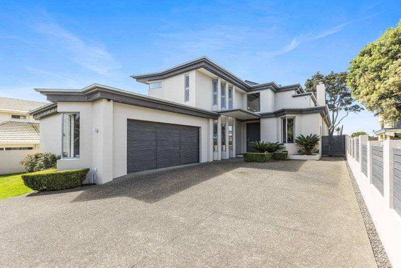 359 Hibiscus Coast Highway, Orewa, Orewa - Carousel 2