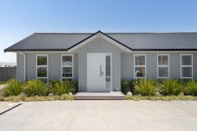9 Peony Drive, Greytown - Carousel 2