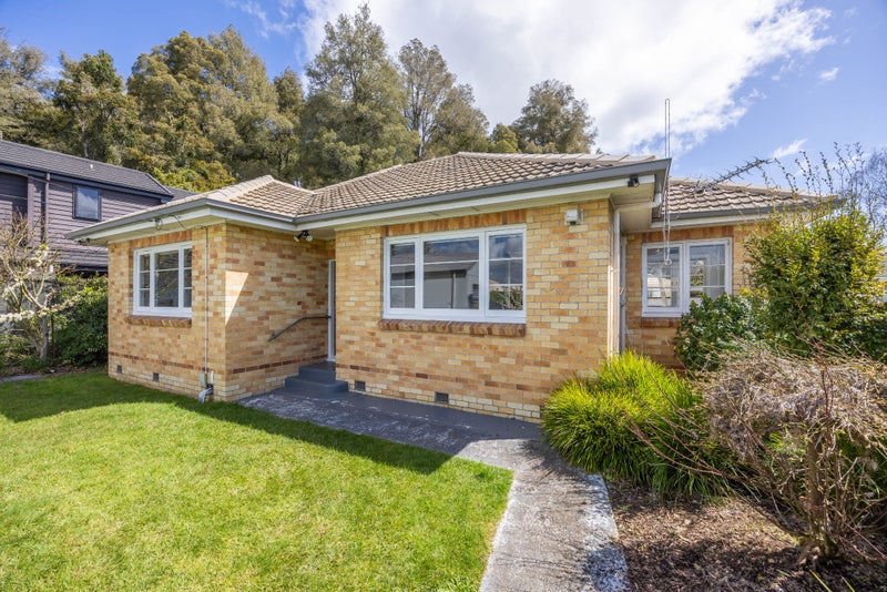 3 Brooklyn Road, Claudelands, Hamilton - Carousel 1