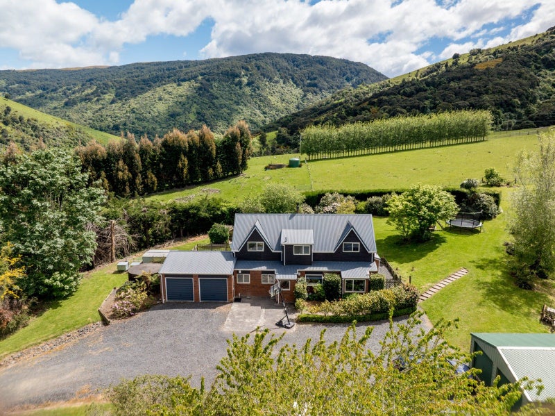 292 Waipori Falls Road, Berwick, Outram - Carousel 2